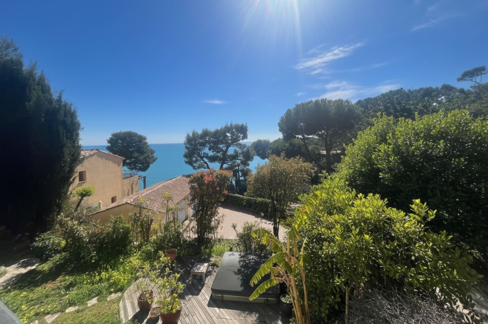 EZE BORD DE MER