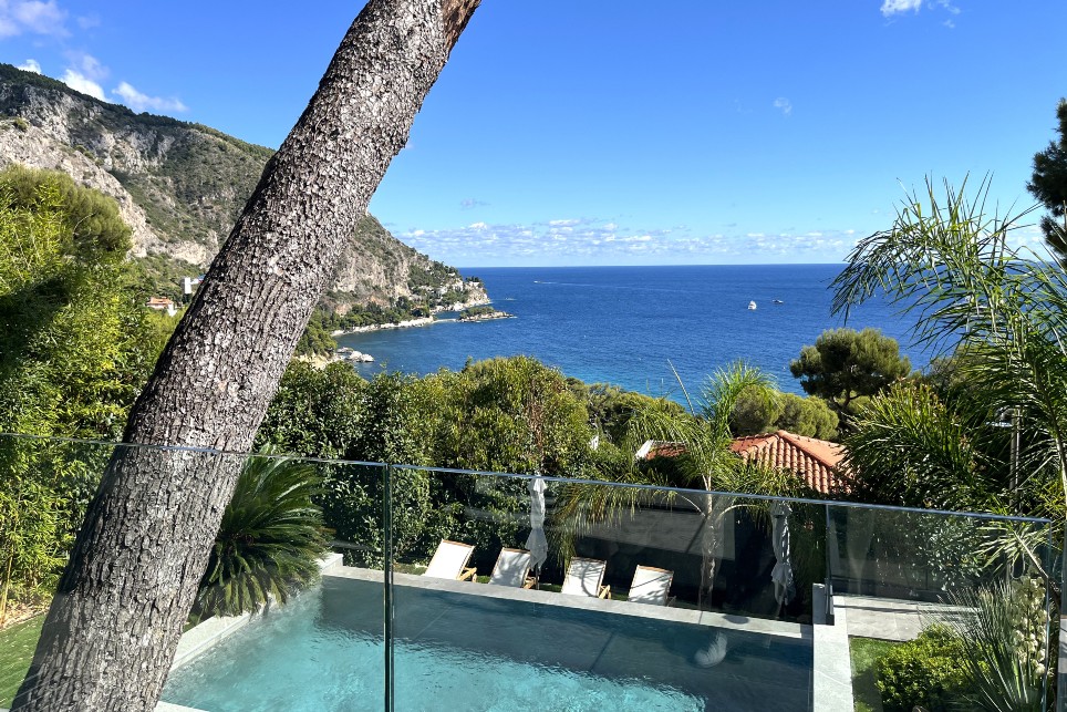 EZE BORD DE MER